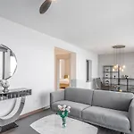 18 By Cimentepe Deluxe - With Heated Pool In Yalikavak Бодрум