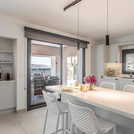 18 By Cimentepe Deluxe - With Heated Pool In Yalikavak