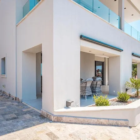 18 By Cimentepe Deluxe - With Heated Pool In Yalikavak Villa *