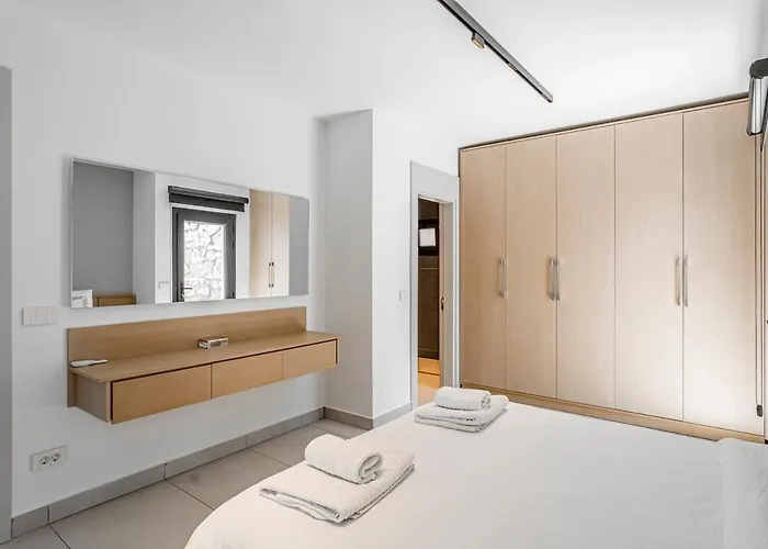 18 By Cimentepe Deluxe - With Heated Pool In Yalikavak *